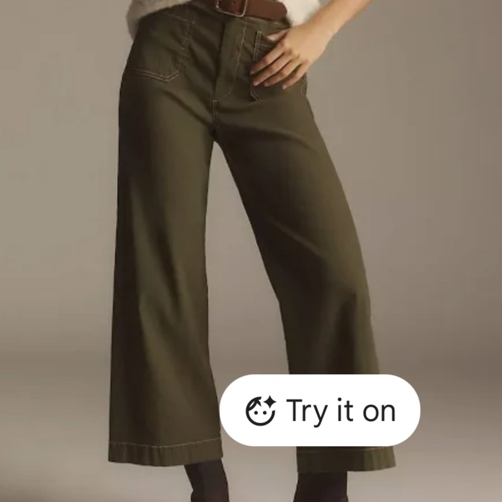 Maeve  NWT Anthropologie Maeve Cropped Olive Pants. The color is Holly